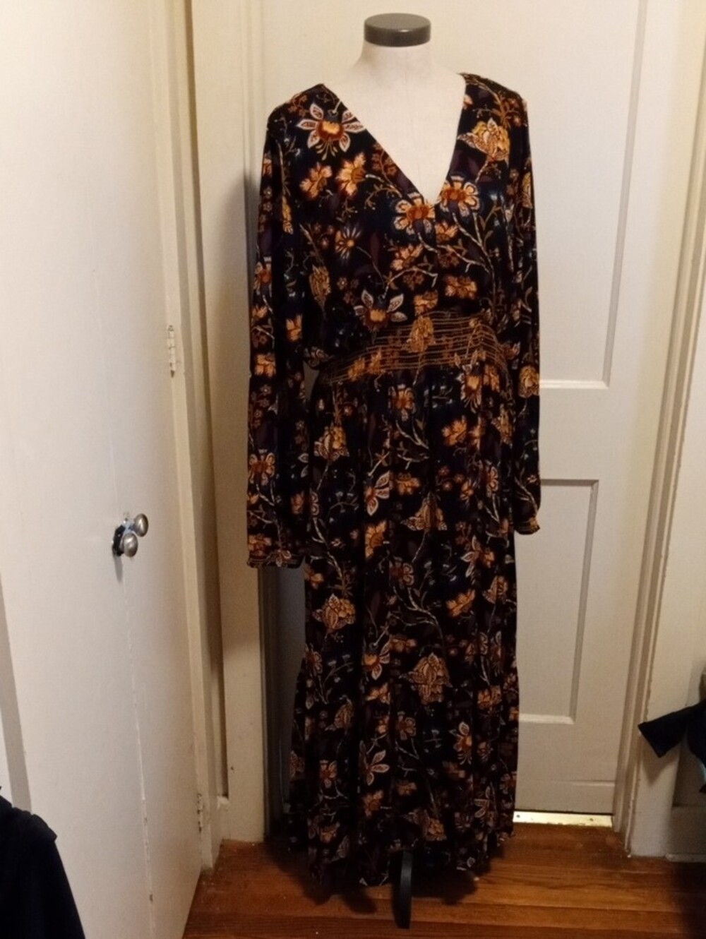 Garnet Hill NWT EcoVero Smocked-Bodice Maxi Dress Obsidian Wildflowers 16
